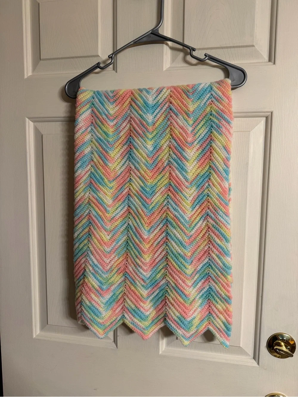 Multicolor crocheted blanket